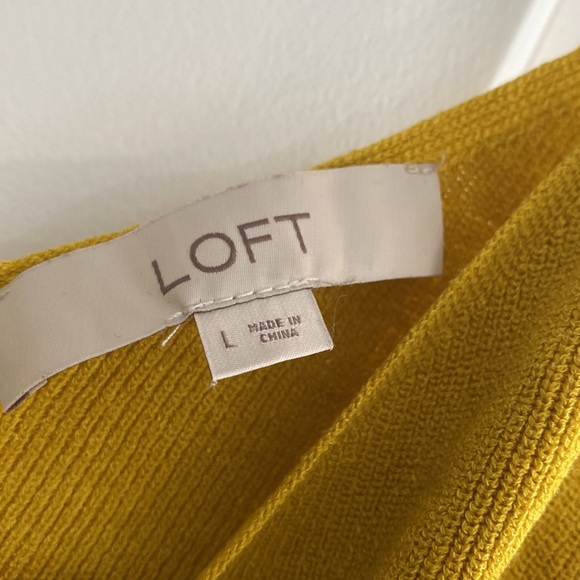 EUC Sweater Tank - Picture 2 of 3